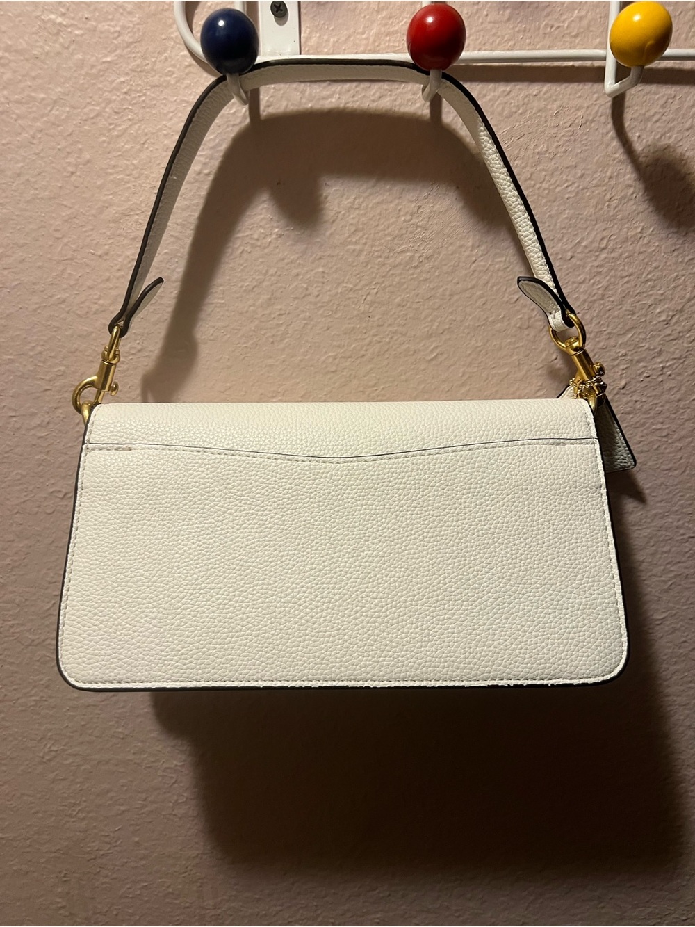 White tabby coach bag - Picture 2 of 6